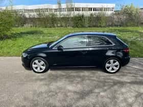 Audi A3 (2014) thumbnail 3