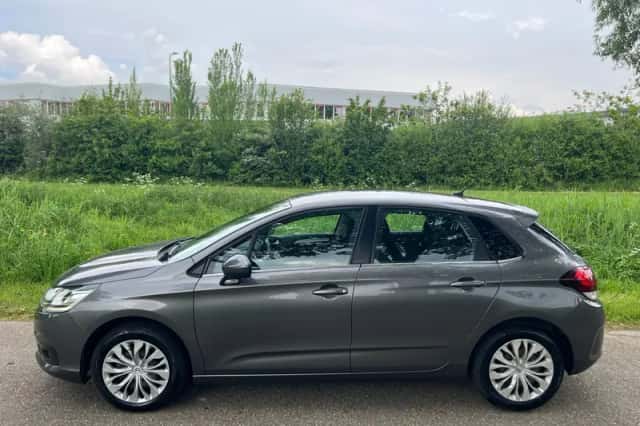 Citroën C4 (2015) thumbnail 3