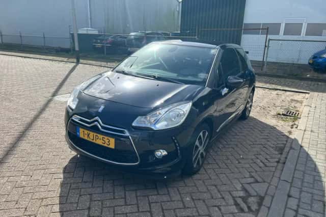 Citroën DS3 (2013) thumbnail 1