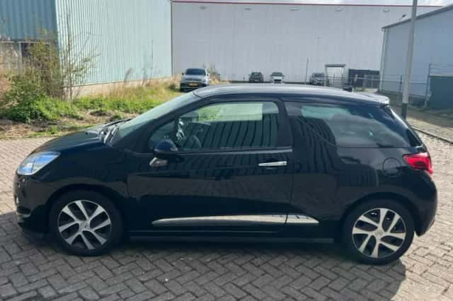 Citroën DS3 (2013) thumbnail 3
