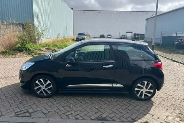 Citroën DS3 (2013) thumbnail 3