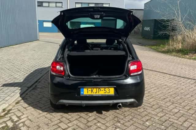 Citroën DS3 (2013) thumbnail 6