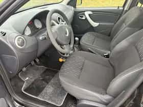 Dacia Sandero thumbnail 10