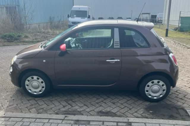 Fiat 500 (2010) thumbnail 3