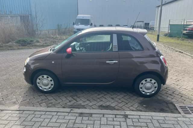 Fiat 500 (2010) thumbnail 3