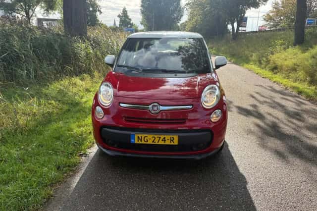 Fiat 500L (2017) thumbnail 2