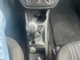 Fiat Punto thumbnail 13
