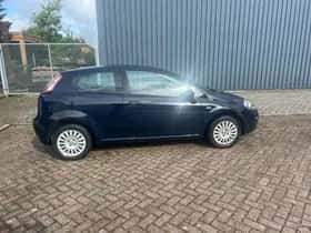 Fiat Punto (2011) thumbnail 6