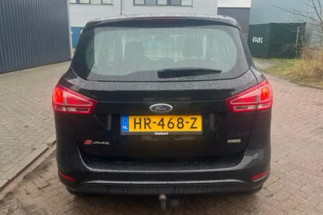 Ford B-Max (2016) thumbnail 5