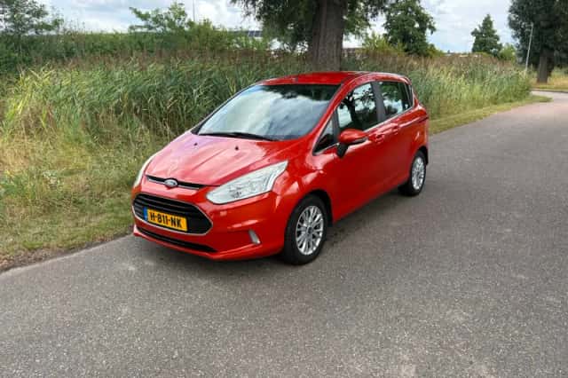 Ford B-Max (2013) thumbnail 1