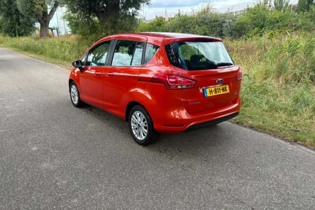 Ford B-Max (2013) thumbnail 4