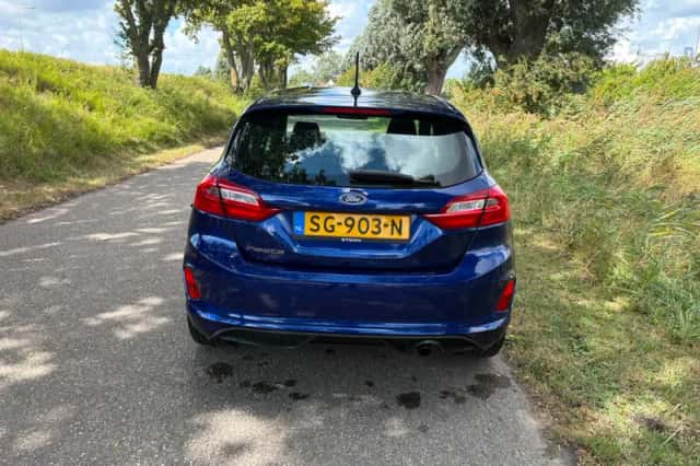 Ford Fiesta (2018) thumbnail 5