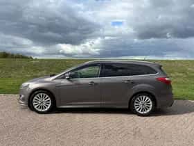 Ford Focus thumbnail 2