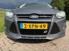 Ford Focus thumbnail 11