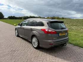 Ford Focus thumbnail 3