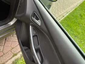 Ford Focus thumbnail 26