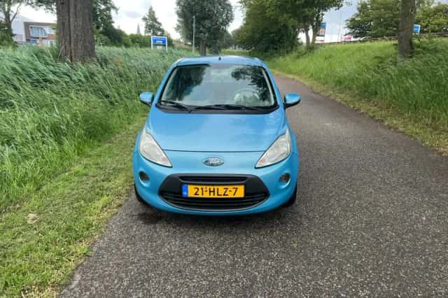 Ford Ka (2009) thumbnail 2