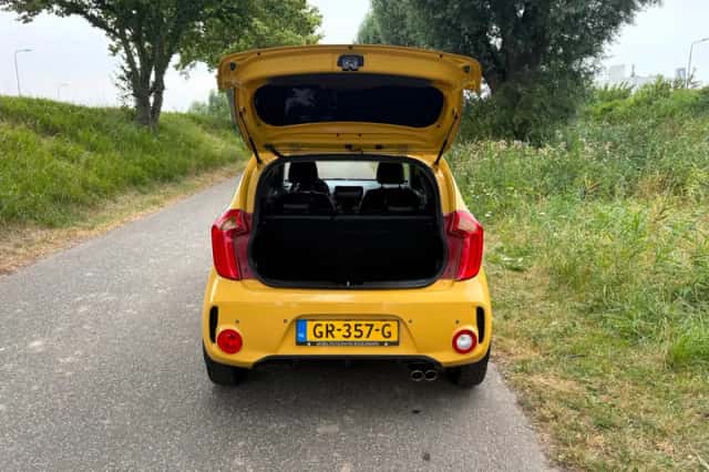 Kia Picanto (2015) thumbnail 6