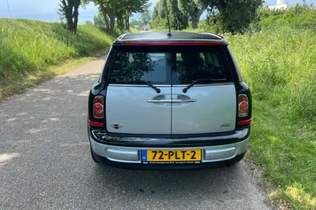 MINI Clubman (2011) thumbnail 5