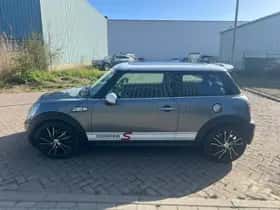 MINI Mini (2009) thumbnail 3