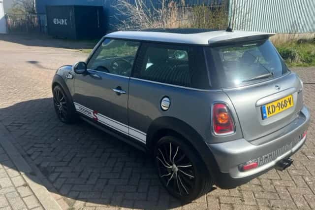 MINI Mini (2009) thumbnail 4