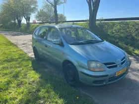 Nissan Almera Tino thumbnail 9