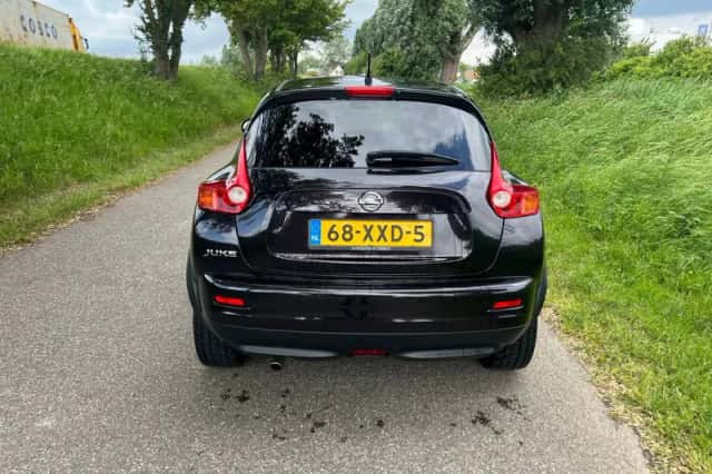 Nissan Juke (2012) thumbnail 5
