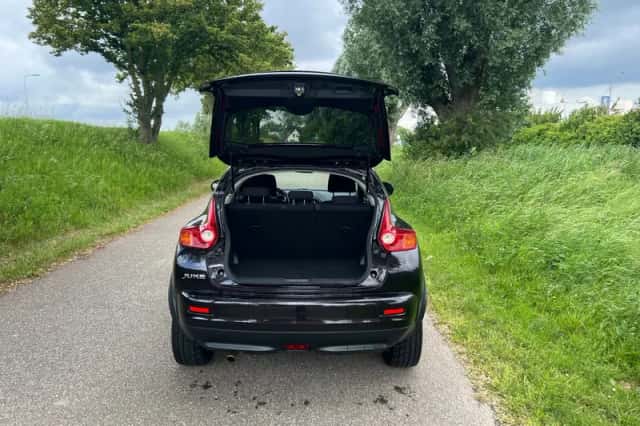 Nissan Juke (2012) thumbnail 6