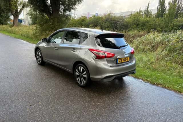 Nissan Pulsar (2017) thumbnail 4