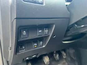 Nissan X-Trail (2016) thumbnail 21
