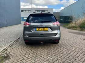Nissan X-Trail (2016) thumbnail 5