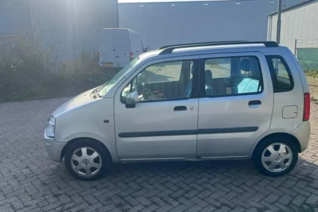 Opel Agila (2000) thumbnail 4