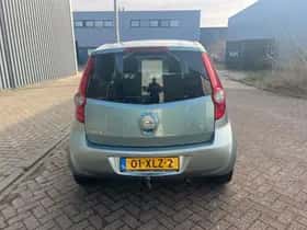 Opel Agila (2012) thumbnail 5