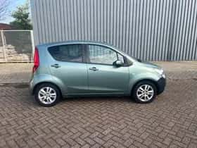 Opel Agila (2012) thumbnail 8