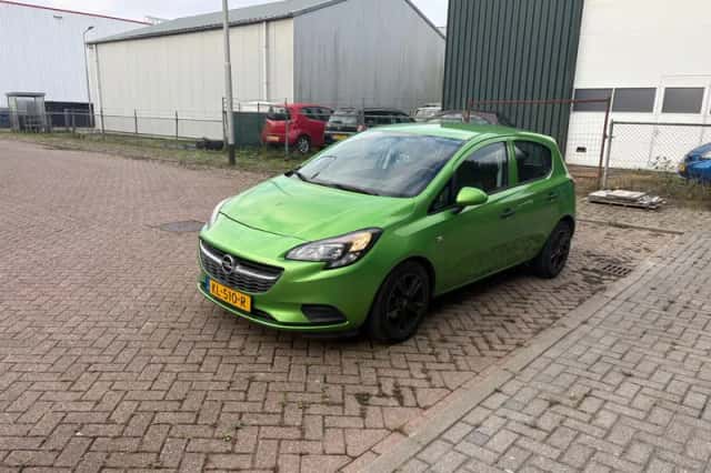 Opel Corsa (2015) thumbnail 1