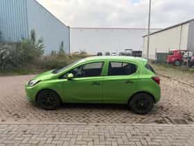 Opel Corsa (2015) thumbnail 3