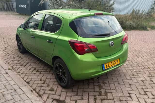 Opel Corsa (2015) thumbnail 4