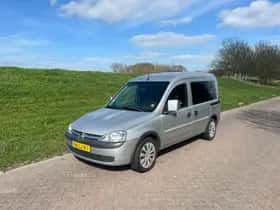 Opel Tour (2003)