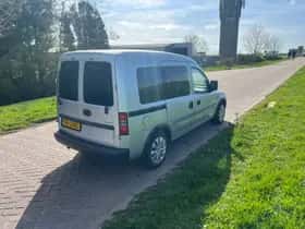 Opel Tour (2003) thumbnail 8