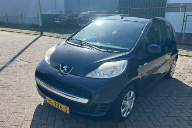 Peugeot 107 (2011) thumbnail 1