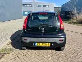 Peugeot 107 (2011) thumbnail 5
