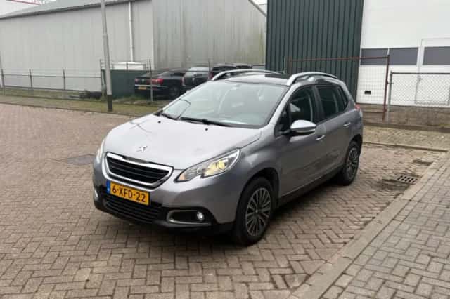 Peugeot 2008 (2014) thumbnail 1