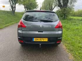 Peugeot 3008 (2011) thumbnail 5