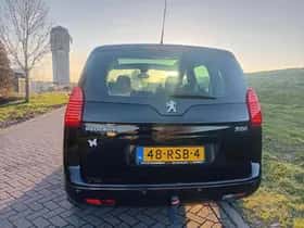 Peugeot 5008 thumbnail 4