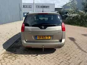 Peugeot 5008 thumbnail 5