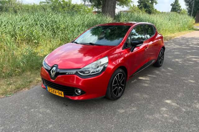 Renault Clio (2014) thumbnail 1