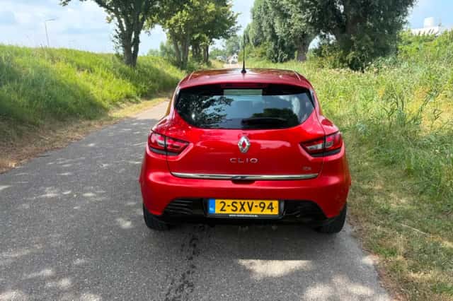 Renault Clio (2014) thumbnail 6