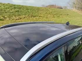 Renault Mégane (2018) thumbnail 17