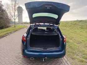 Renault Mégane (2018) thumbnail 5