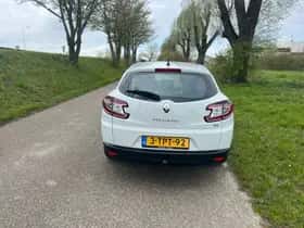 Renault Mégane (2014) thumbnail 5